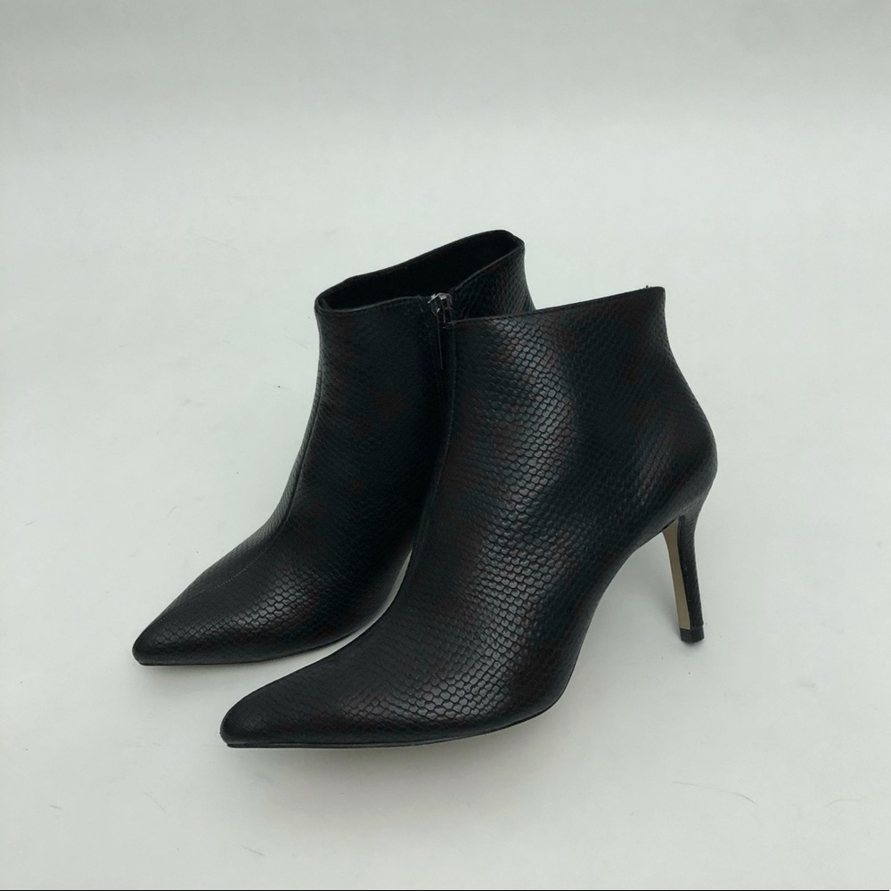Y2K Stradivarius pointy toe heels (like new)